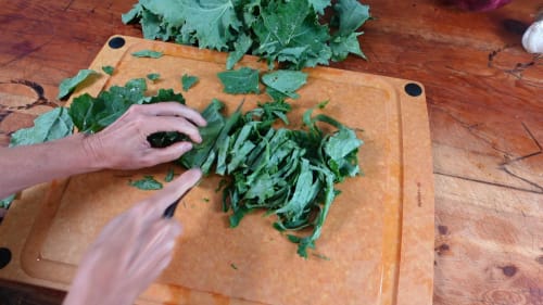 slicing the kale
