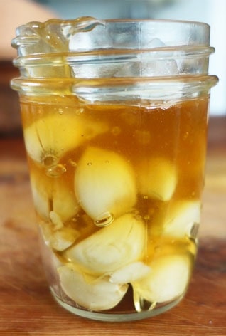 garlic in honey